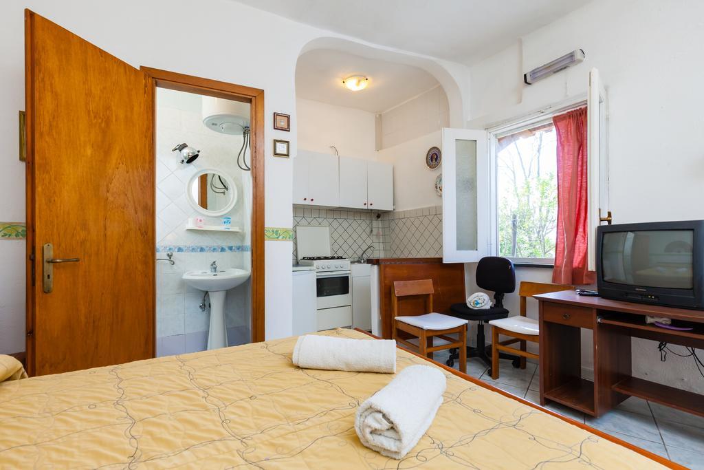 Nitrodi Experience Guest House Barano d'Ischia ภายนอก รูปภาพ
