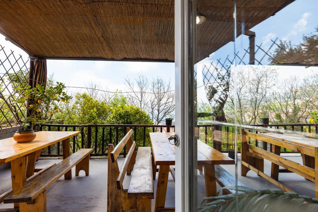 Nitrodi Experience Guest House Barano d'Ischia ภายนอก รูปภาพ