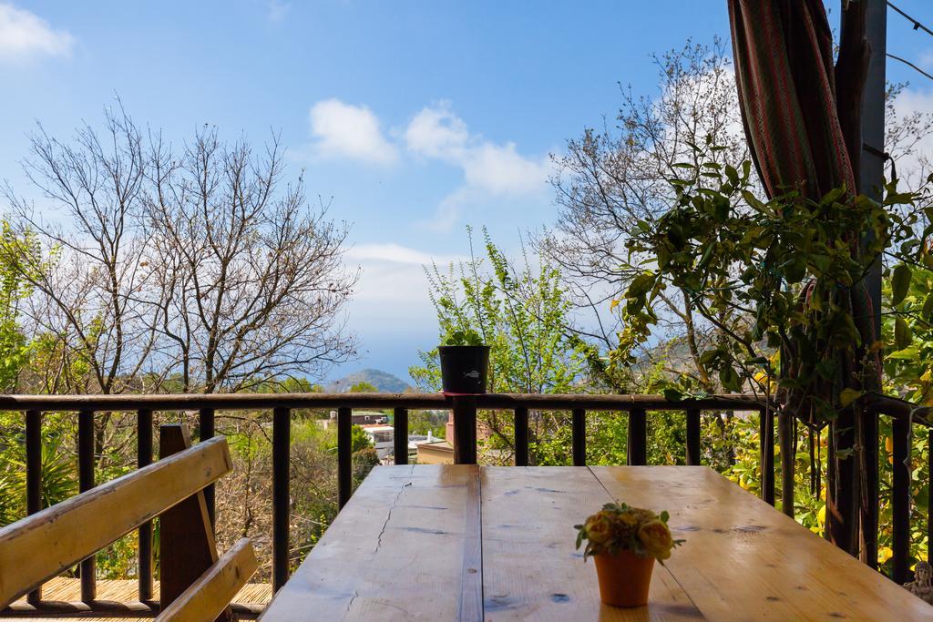Nitrodi Experience Guest House Barano d'Ischia ภายนอก รูปภาพ